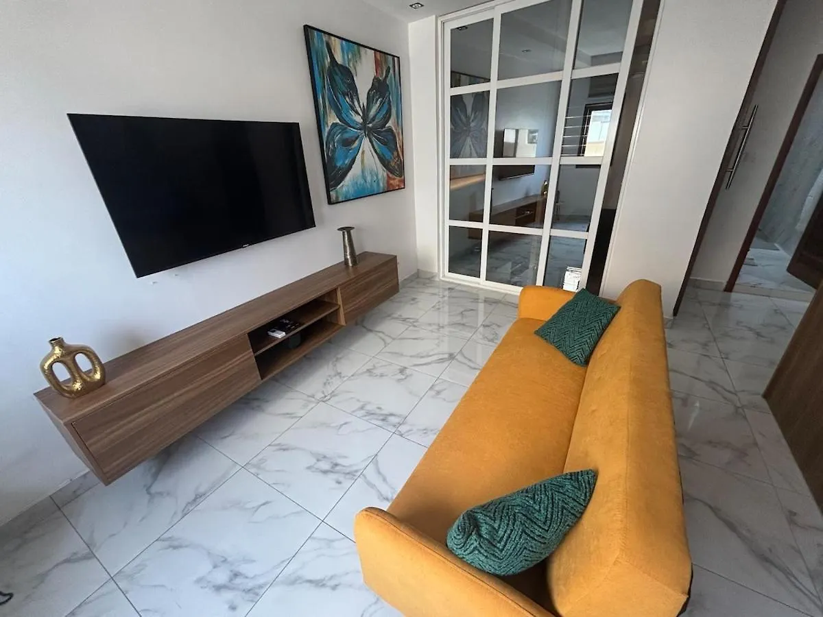 Apartamento Cozy Modern Loft Mermoz Unlimited Fiber Wifi Lpk4 Dakar