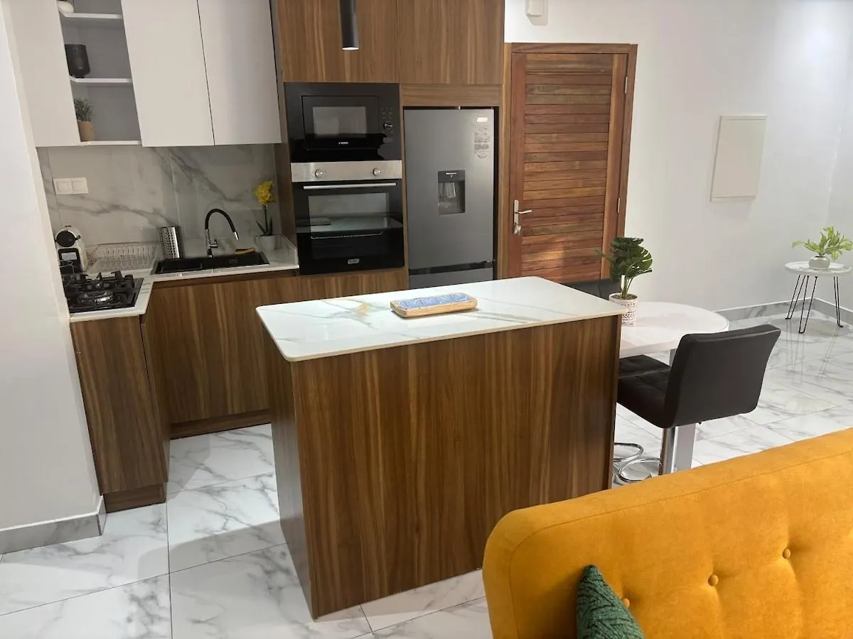 Apartamento Cozy Modern Loft Mermoz Unlimited Fiber Wifi Lpk4 Dakar